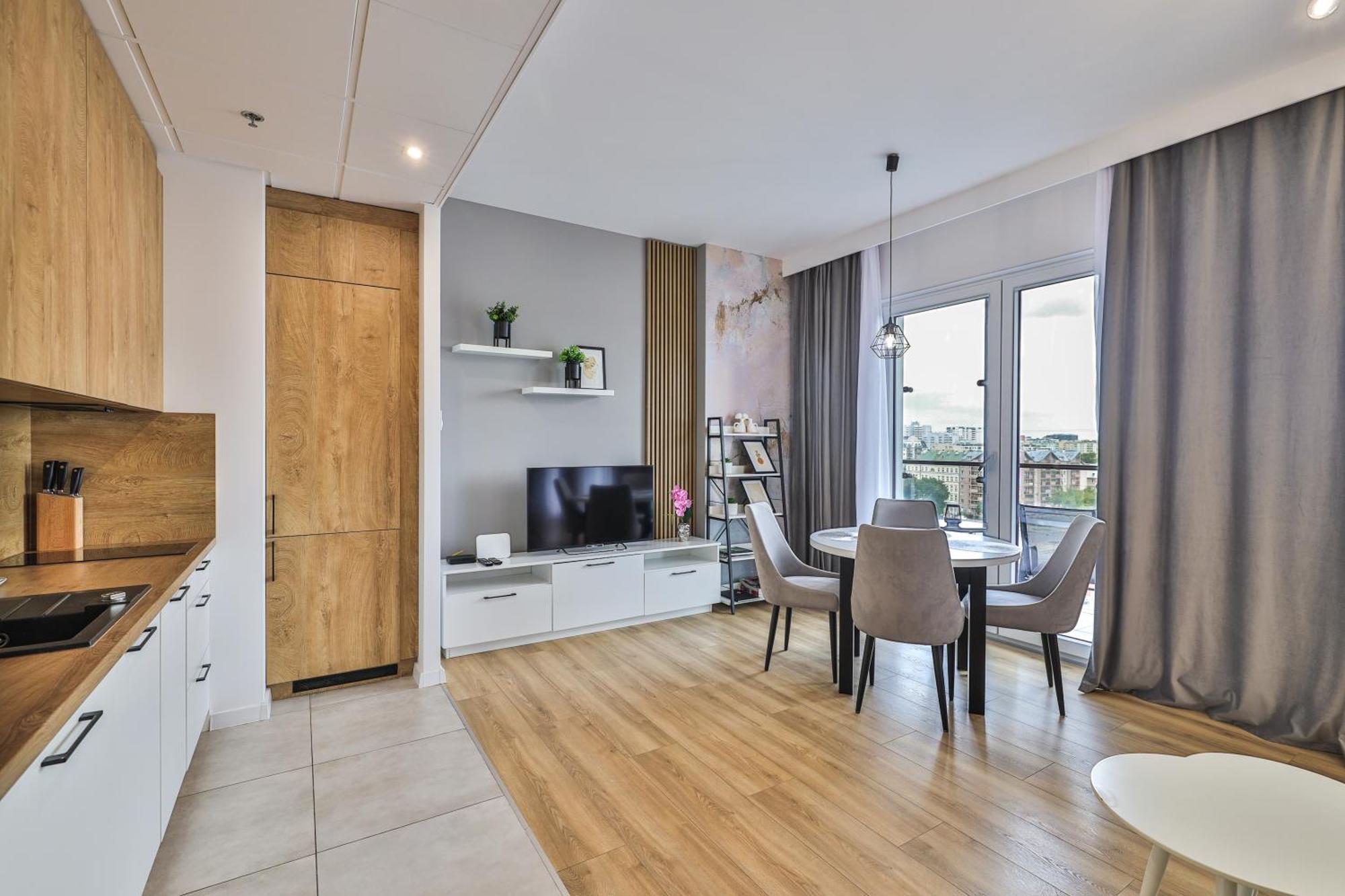 Wola Tower Deluxe Separate Bedroom With Free Garage - By Perfect Apart Варшава Экстерьер фото